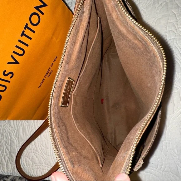 Louis Vuitton Monogram Odeon PM - Picture 12 of 16